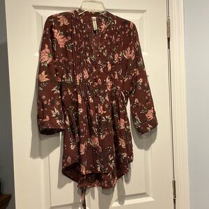 Floral Long Sleeve Button Down Blouse with tie in back.